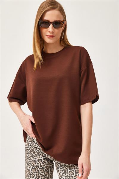 Basic Bisiklet Yaka Tshirt Kahverengi