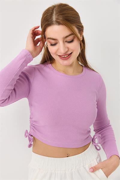 Kadın Yanlardan İp Büzgülü Crop Fitilli Bluz Lila