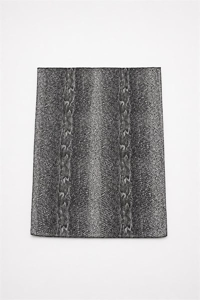 Yılan Derisi Desenli Şifon 45X45 Ölçülü Fular Füme