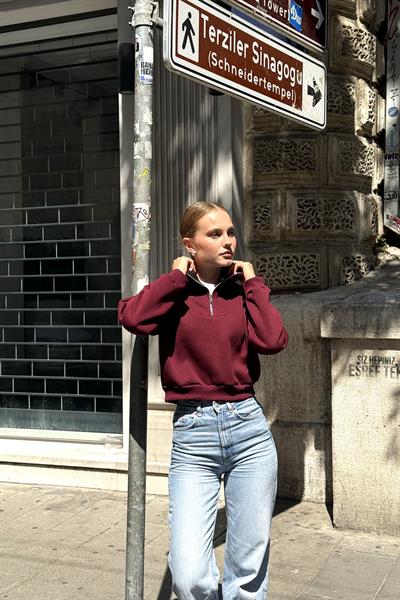 Yarım Fermuar Dik Yaka Kadın Sweat Bordo