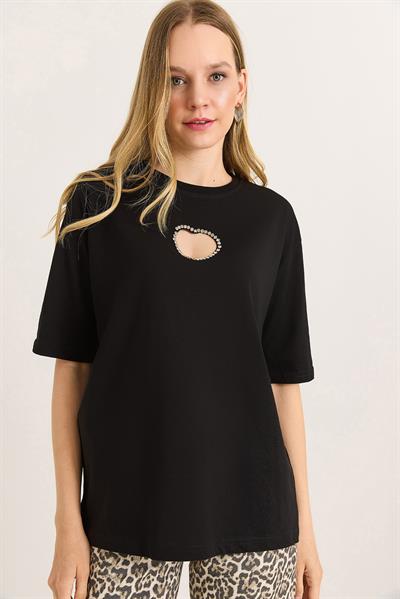 Kalp Dekolteli Bisiklet Yaka Tshirt Siyah
