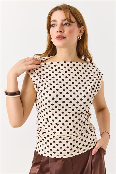 Kadın Omuz Ve Beli Büzgülü Puantiyeli Bluz Beyaz