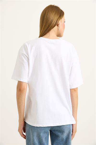 Püsküllü Nakışlı Bisiklet Yaka Basic Tshirt Beyaz
