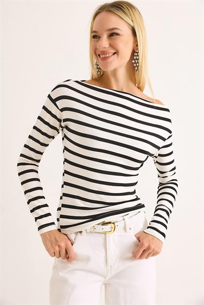 Kadın Çizgi Desen Geniş Yaka Uzun Kollu Bluz Siyah