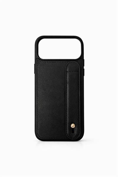 İphone 15 Pro Uyumlu Charmlı ve Harfli Deri Kılıf Siyah