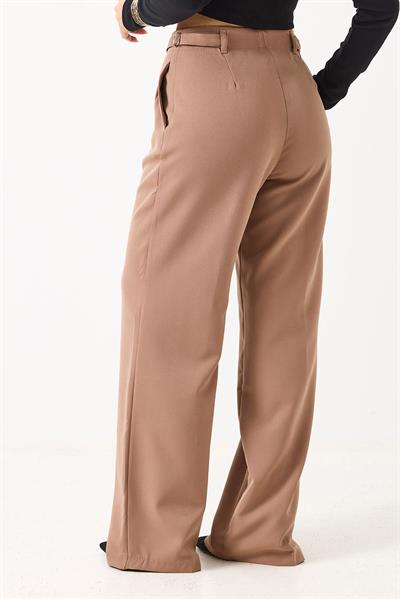 Kadın Yan Kemer Detaylı Bol Kesim Pantolon Sütlü Kahve