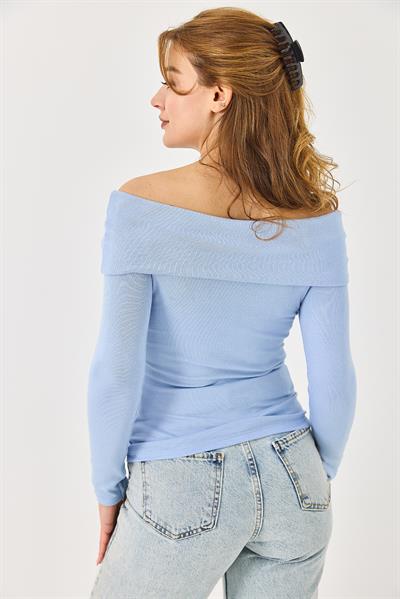 Kadın Vücüda Oturan Carmen Yaka Aksesuar Detaylı Örme Uzun Kollu Bluz Mavi