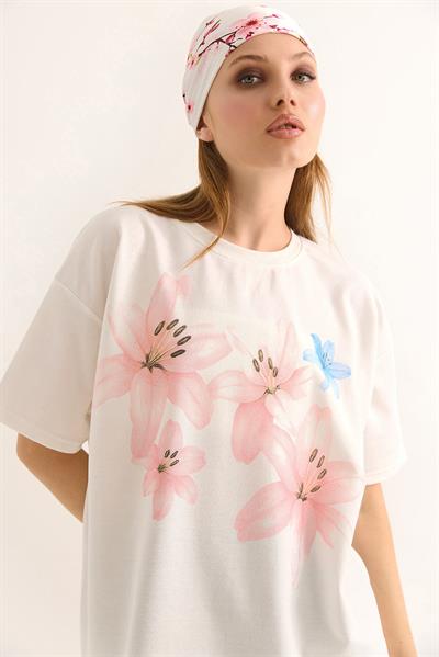 Bisiklet Yaka Rahat Kesim Kadın Tshirt Beyaz