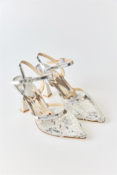 Kadın Tül Pul ve Boncuk İşlemeli Stiletto Gümüş