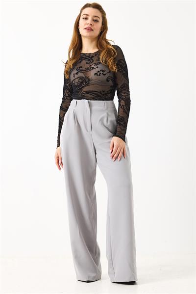 Kadın Yan Kemer Detaylı Bol Kesim Pantolon Gri