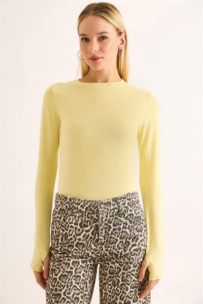 Kadın Parmak Geçirmeli Uzun Kollu Düz BLuz Sarı