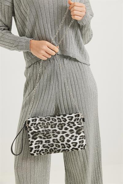 Deri Görünümlü Zincir Askılı El Ve Omuz Çantası Beyaz