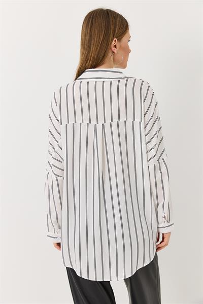 Kadın Çizgili Oversize Beyaz Gömlek