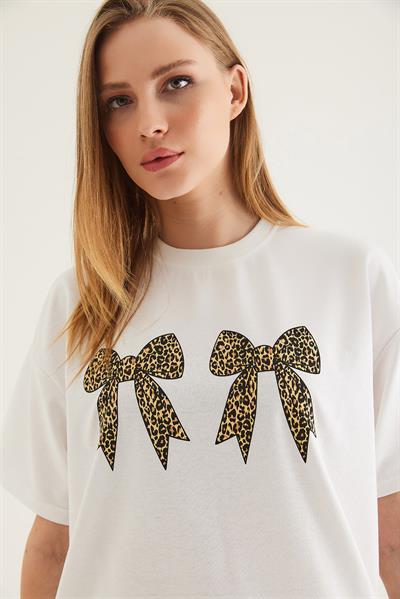 Kurdele Baskı Detaylı Basic Tshirt Beyaz