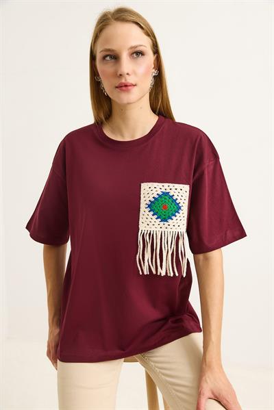 Püsküllü Nakışlı Bisiklet Yaka Basic Tshirt Bordo