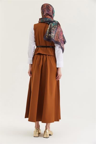 Kemer Detaylı Etekli İkili Takım Taba