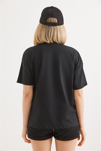 Aksesuar Detaylı Kadın Basic Tshirt Siyah