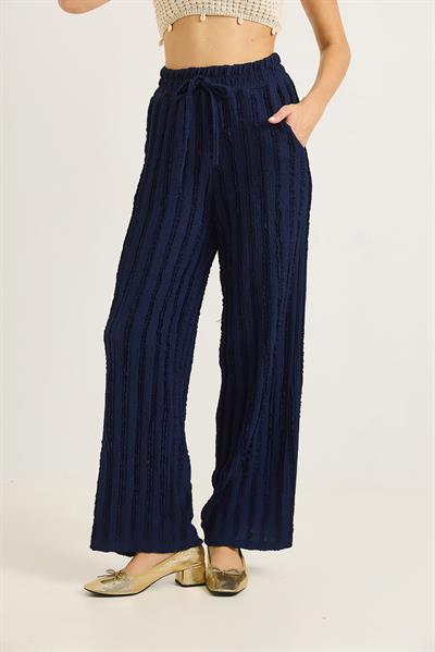 Geniş Paça Pileli Belden Bağlamalı Pantalon Lacivert
