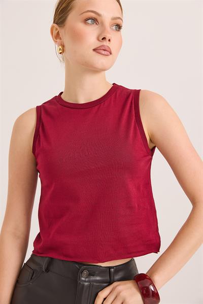 Sıfır Kol Yuvarlak Yaka Havalı Crop Tshirt Bordo