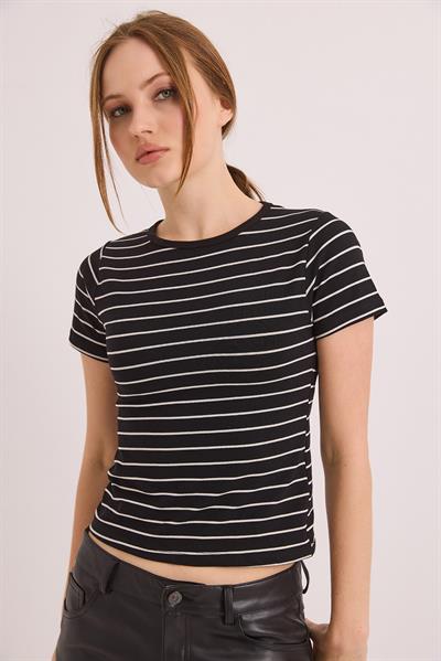 Kısa Kol Likralı Kompak Çizgili Tshirt Siyah