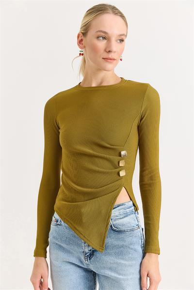 Yanları Tokalı ve Yırtmaçlı Uzun Kollu Bluz Haki