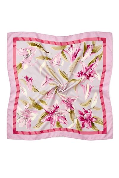 Kadın Çiçek Desenli 45X45 cm Ölçülü Fular Pembe 
