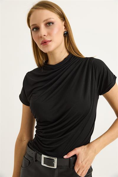 Kısa Kol Büzgülü Bisiklet Yaka Bluz Siyah