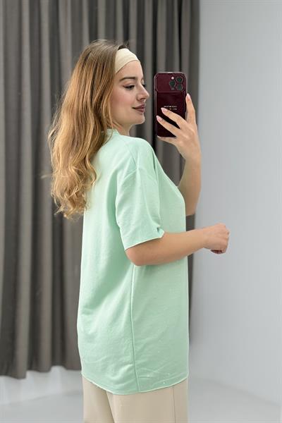 V Yaka Taşlı Yarım Kol T-shirt Su Yeşili