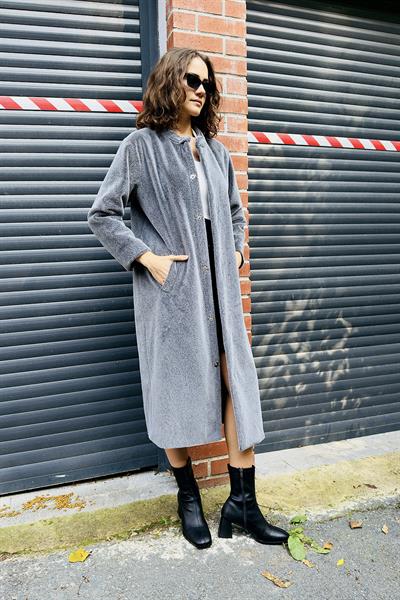 Yumuşak Modern Çıtçıtlı Kaban Gri