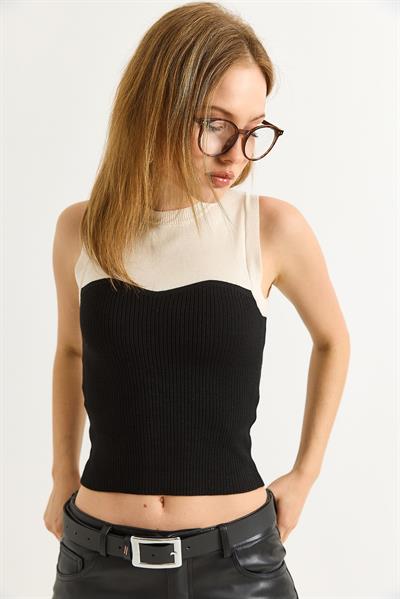 Çift Renk Bisiklet Yaka Triko Bluz Siyah