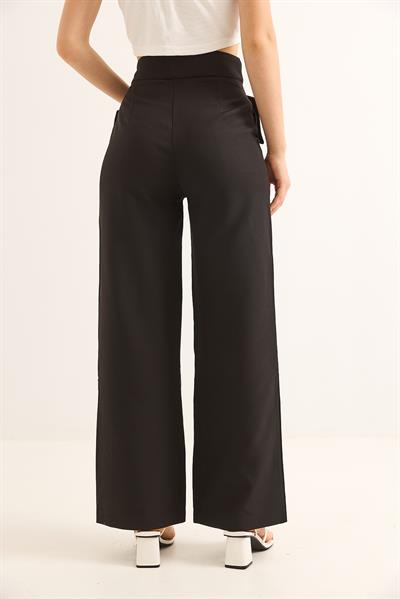 Beli Çapraz Model Geniş Paça Pantolon Siyah