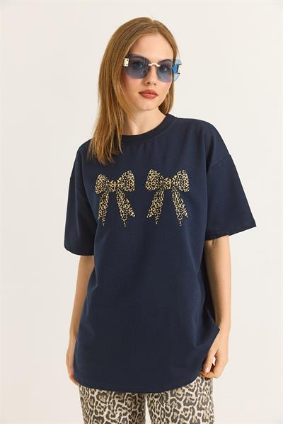 Kurdele Baskı Detaylı Basic TShirt  Lacivert