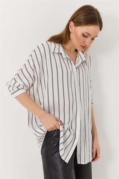 Kadın Çizgili Oversize Beyaz Gömlek