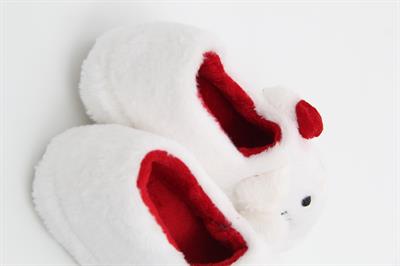 Kurdela Aksesuarlı Peluş Ev Terliği Kırmızı