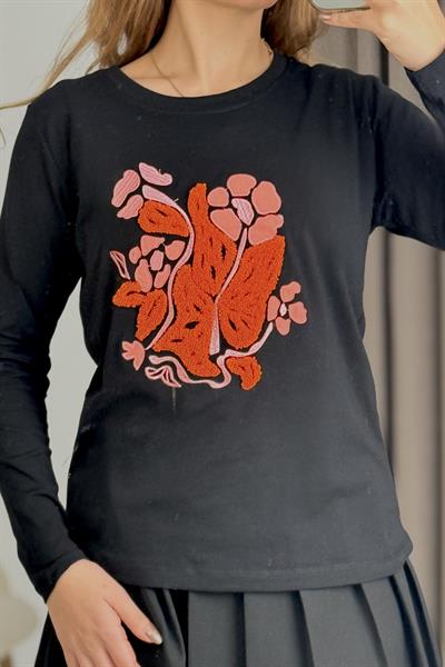 Kadın Siyah Turuncu Papatya Nakışlı  Baskılı Uzun Kollu Tshirt
