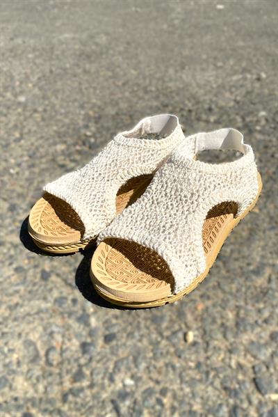 Örgü Model Kadın Sandalet Taş