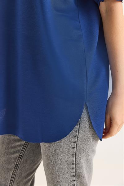 V Yaka Arkası Uzun Basic Tshirt Saks