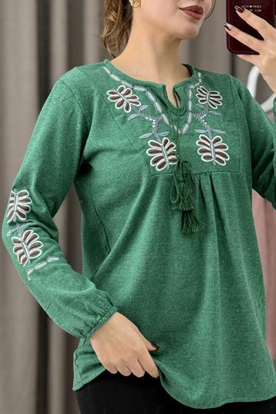 Kadın Yeşil Triko Etnik Çiçek Nakışlı Kazak