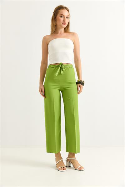 Bel Kuşaklı Bol Paça Krep Pantolon Fıstık Yeşili