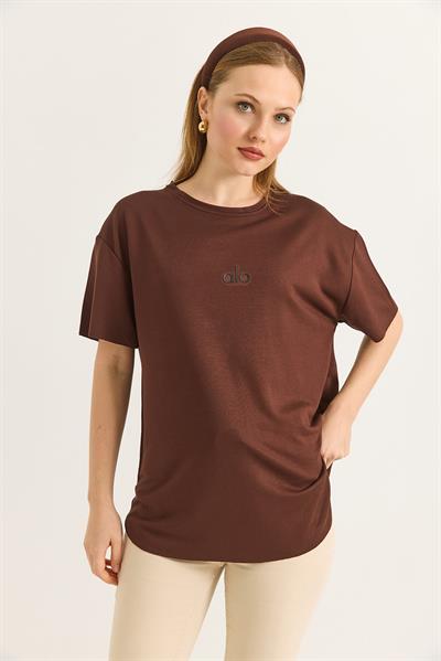Eteği Oval Kesim Bisiklet Yaka Tshirt  Kahverengi