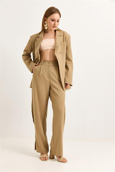 Pantalon Paçası Dikiş Detaylı İkili Taba Rengi  Takım 
