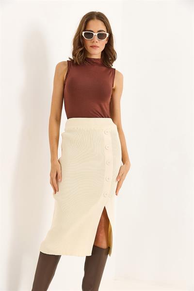 Kadın Triko Düğme Detaylı Yırtmaçlı Etek