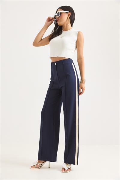 Yanları Şeritli Yüksek Bel Bol Paça Pantolon Lacivert