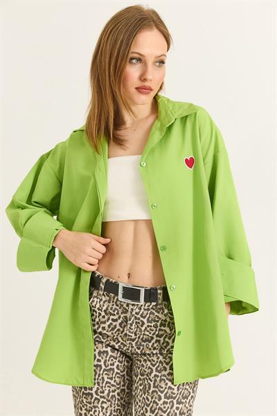 Kalp Nakışlı  Oversize Basic Gömlek Yağ Yeşili