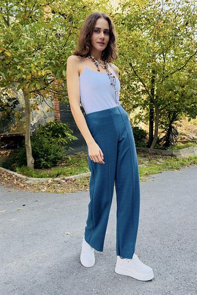 Yüksel Bel Dikiş Detaylı Spor ve Şık Likralı Örme Pantalon Mavi