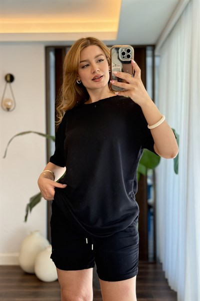 Kadın  Şortlu Çımalı  Kısa Kollu Takım Siyah
