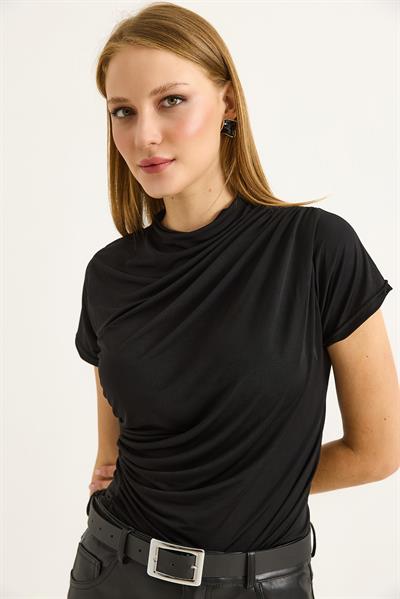 Kısa Kol Büzgülü Bisiklet Yaka Bluz Siyah
