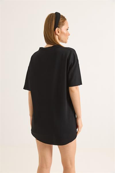 V Yaka Arkası Uzun Basic Tshirt Siyah