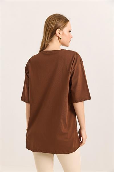 Hasır Cepli Yumuşak Dokulu Fit Tshirt Kahve