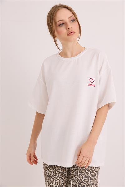 Mom Nakışlı Oversize İki İplik Tshirt Beyaz